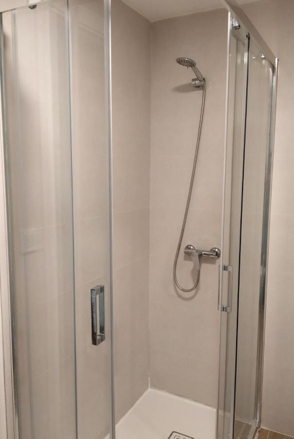 Apartamento Privado Proximo A Playa Y Ciencias Con Wifi Appartement Valencia Buitenkant foto